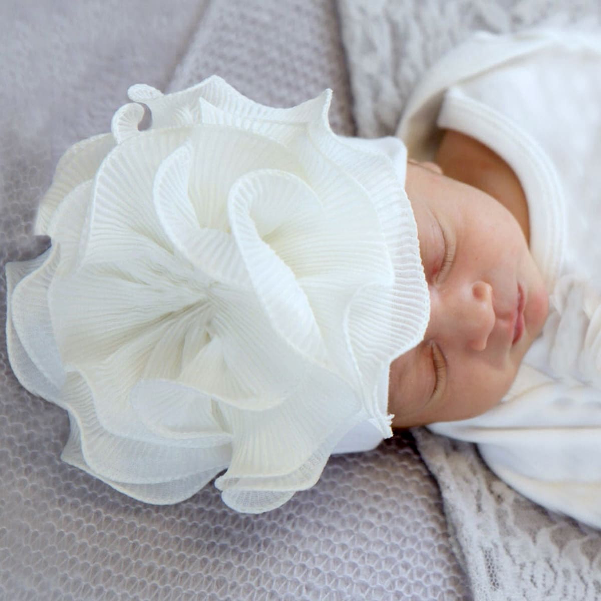 Cappello da ospedale neonato Y - Baby Nursery Images recensione e prezzo